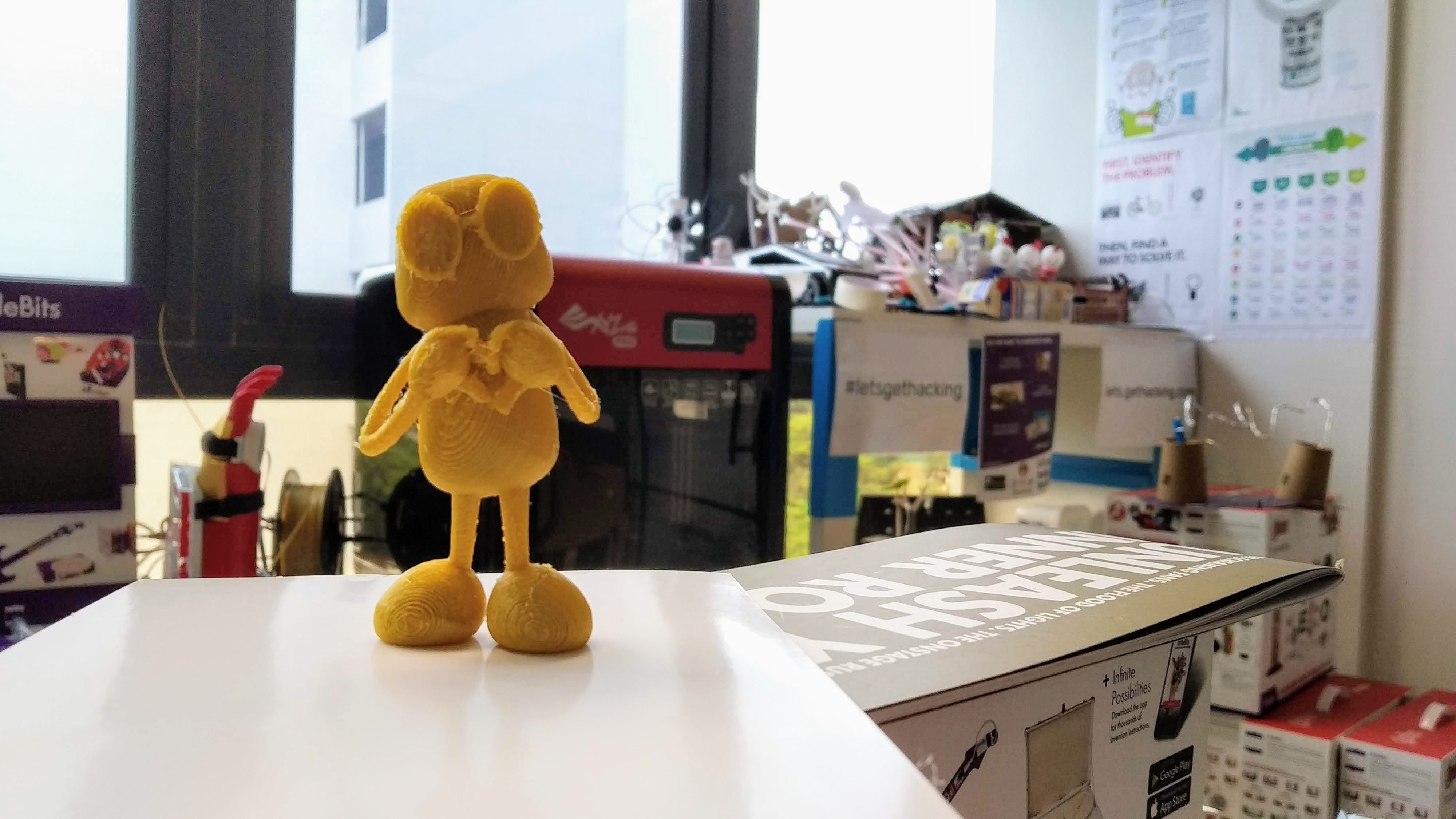 TKRobot sends love ❤️️