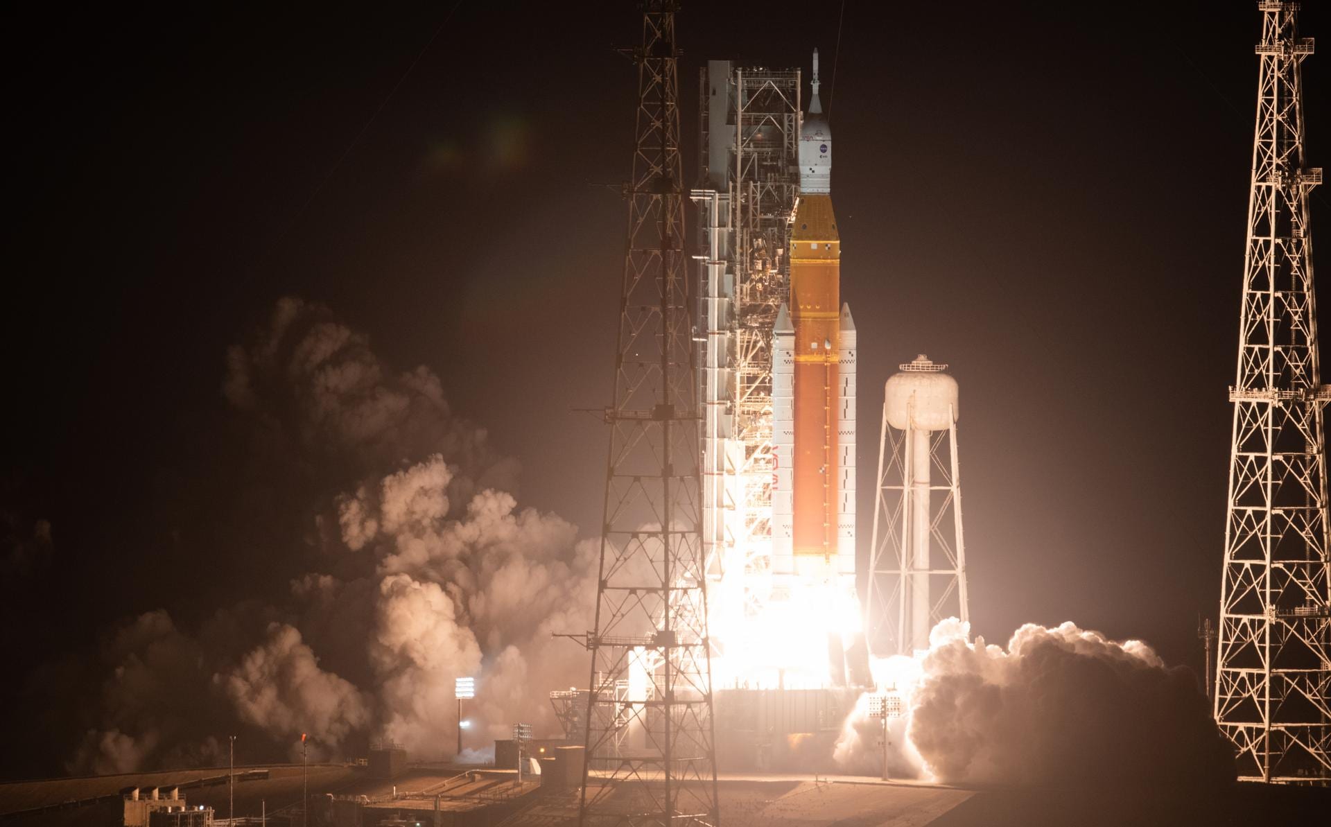Rockets to Boardrooms: Applying Space Launch System Strategies to Corporate Learning