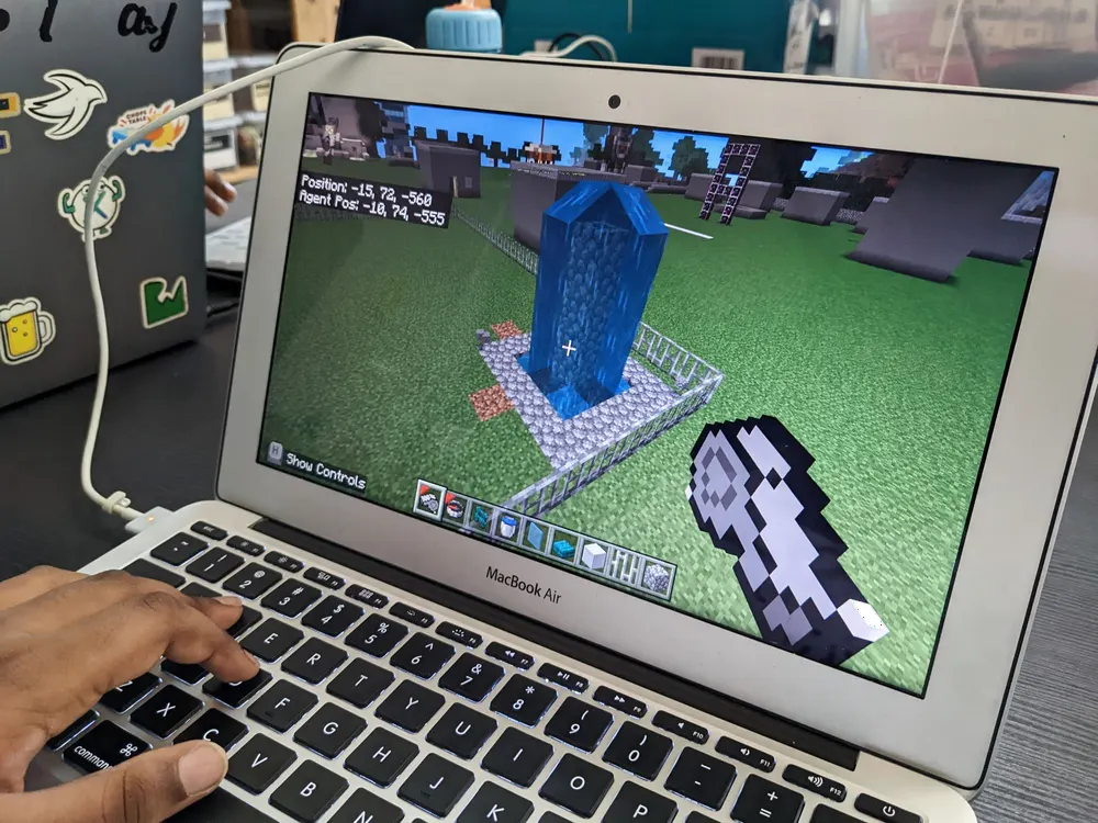 Minecraft city builder by Kavi